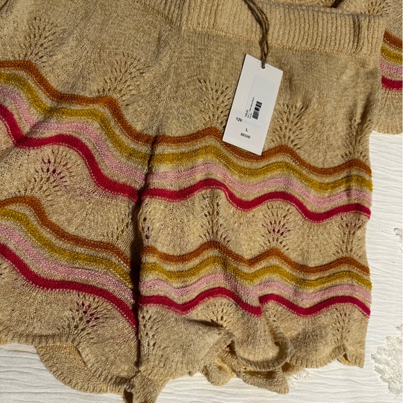 Matching Knit Set - Picture 4 of 10